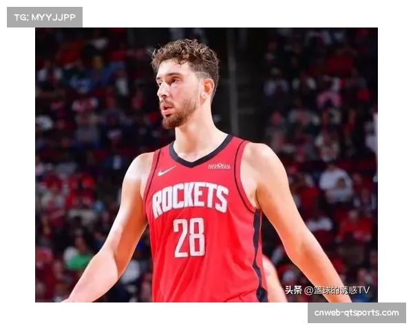 火箭第三节替补席冲突，伊森亚当斯拉扯推搡后被申京劝解