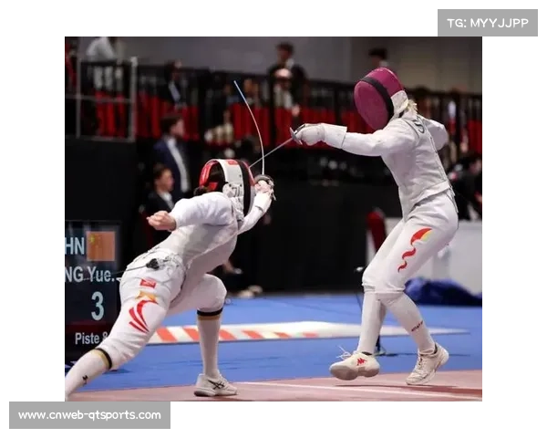 击剑世界杯花剑项目意大利选手包揽个人团体金牌