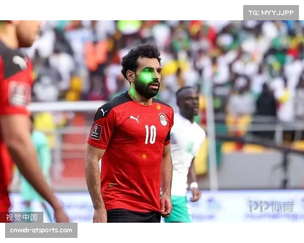 意甲球迷观赛行为规范修订,激光笔干扰将加重处罚